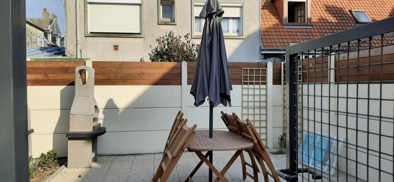 Ferienwohnung Graines Au Vent Berck Exterior foto